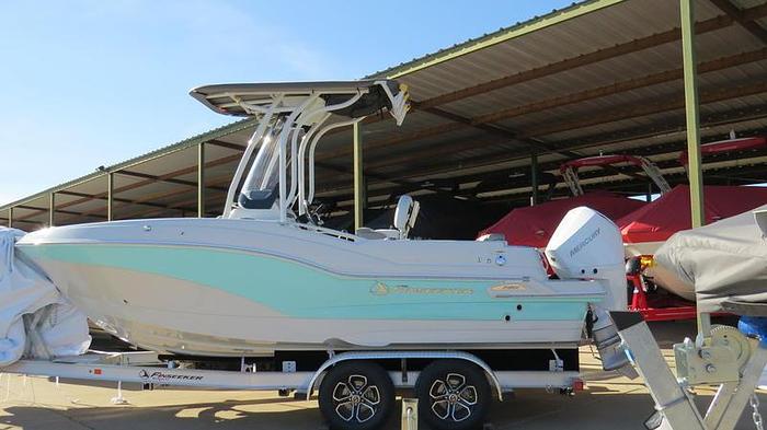 2024 Crownline Finseeker 210CC