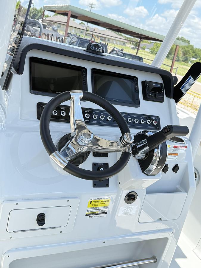 2024 Crownline Finseeker 210CC