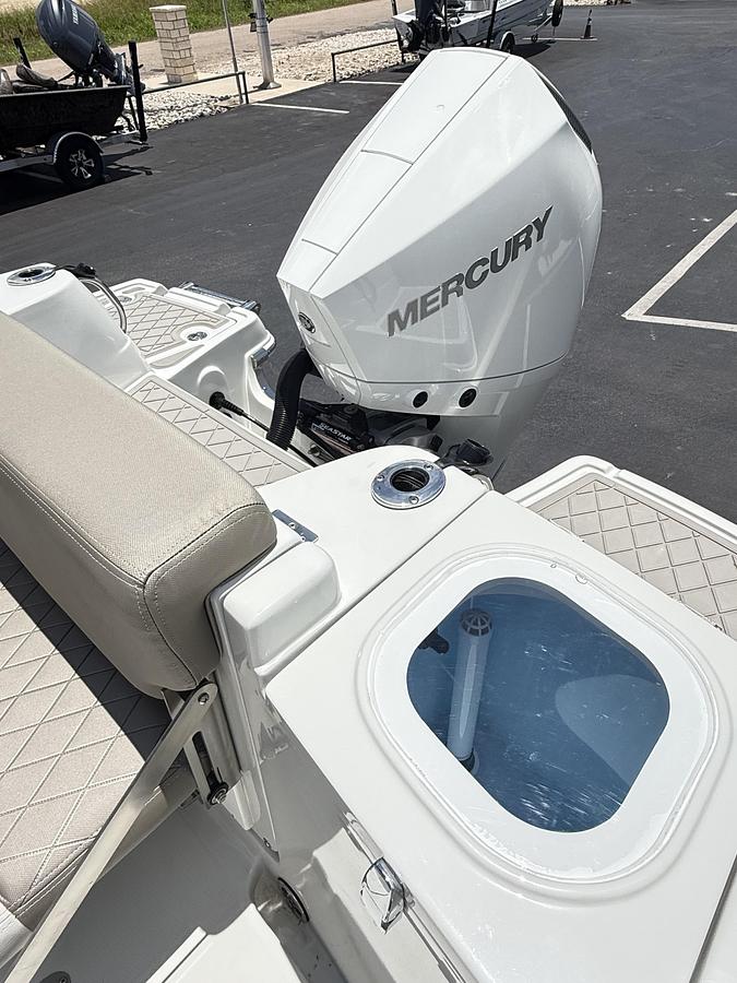 2024 Crownline Finseeker 210CC