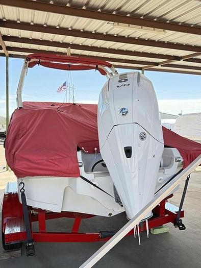 2024 Crownline 250 XSS