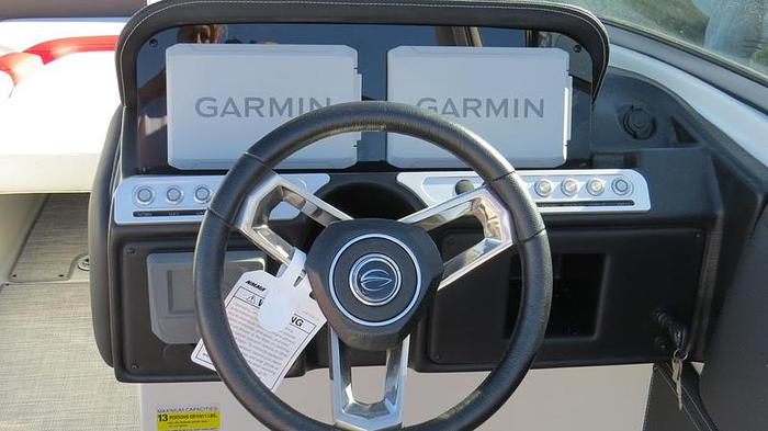 2024 Crownline E260 XS