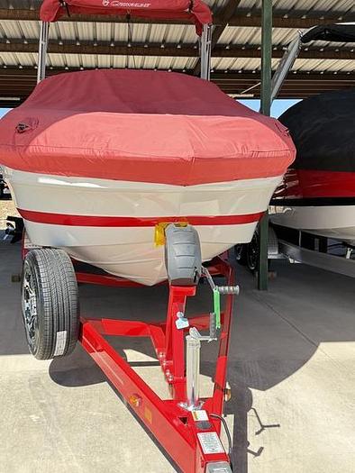 2024 Crownline 250 XSS