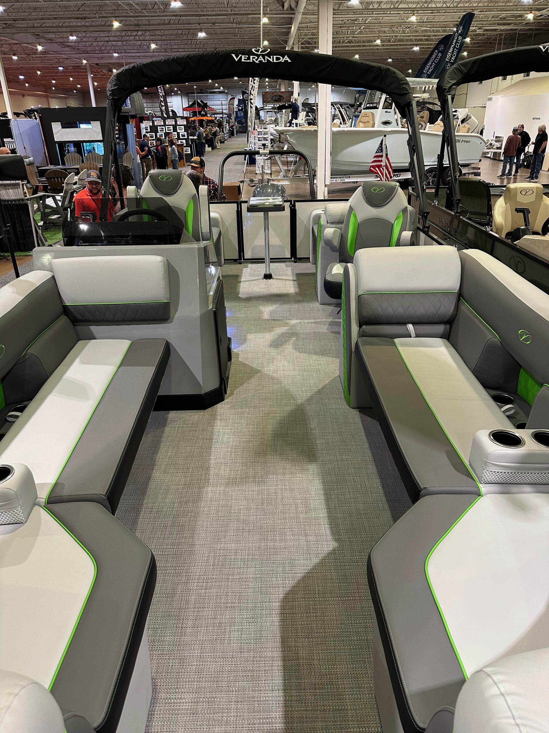 2026 Veranda VS22RC Tri-Toon