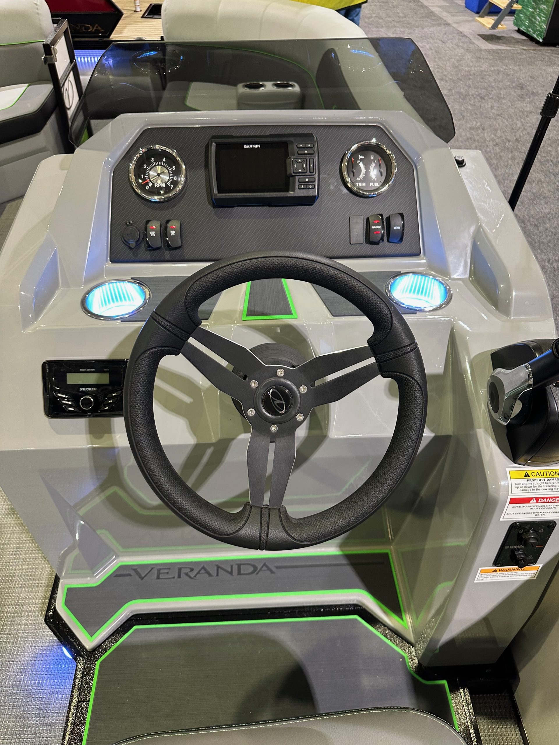 2026 Veranda VS22RC Tri-Toon