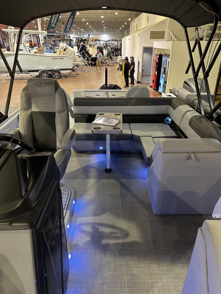 2026 Veranda VR22RC Pontoon