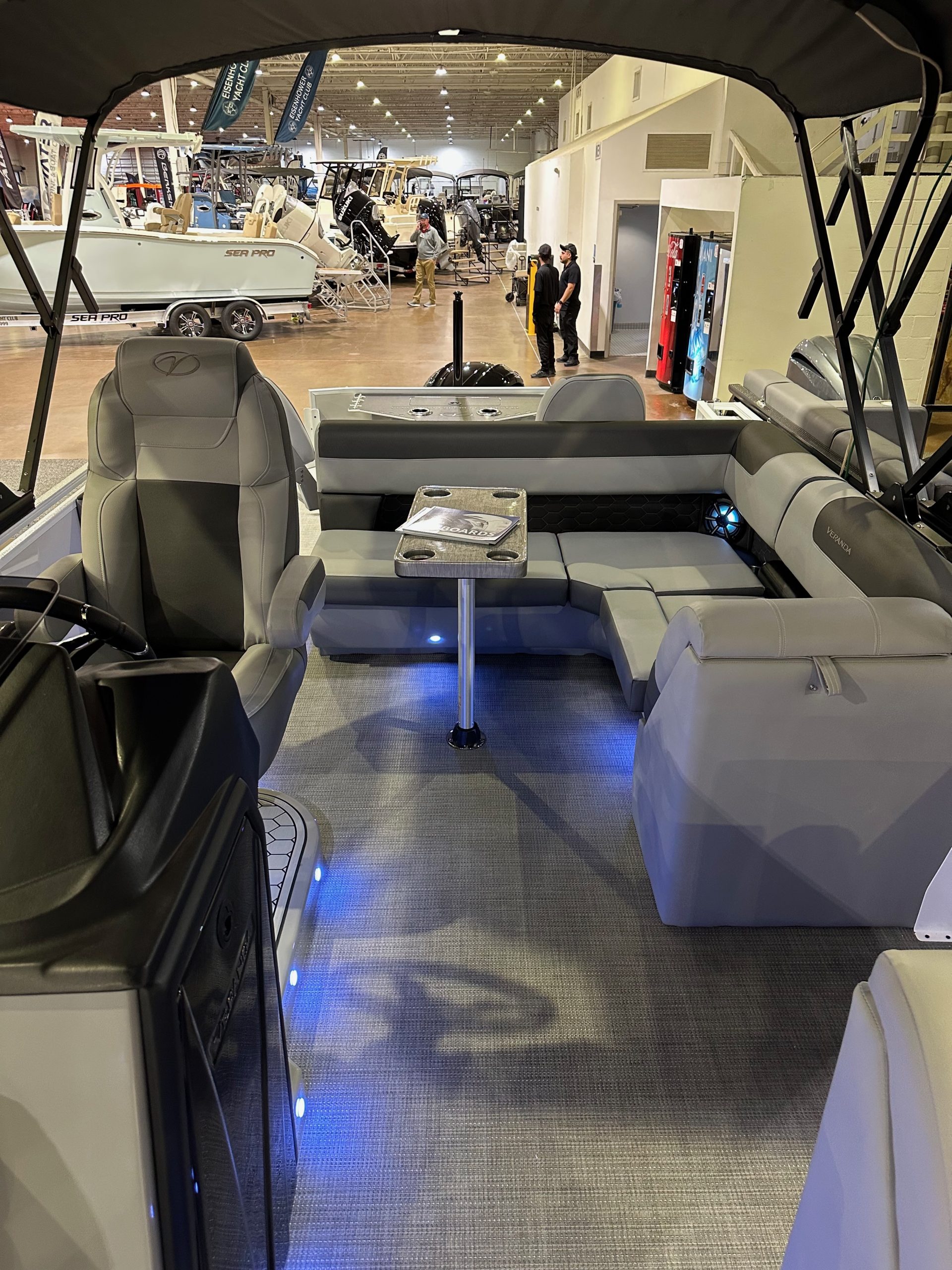 2025 Veranda VX25DCRC Luxury Tri-Toon