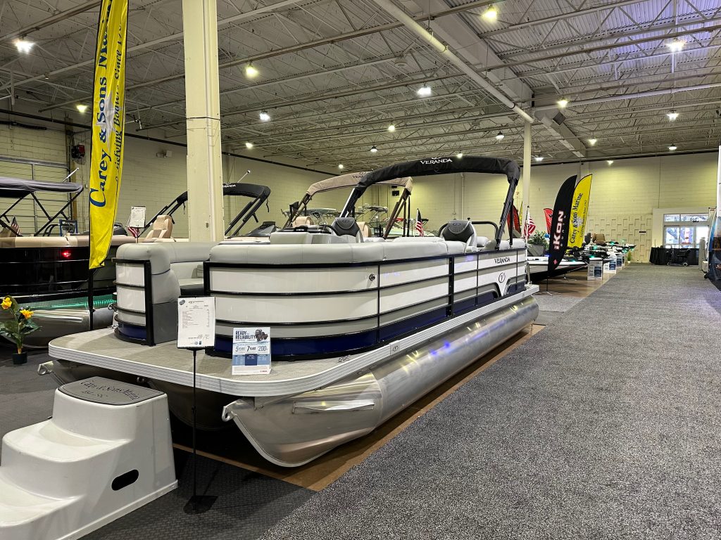 2026 Veranda VS22RC Tri-Toon