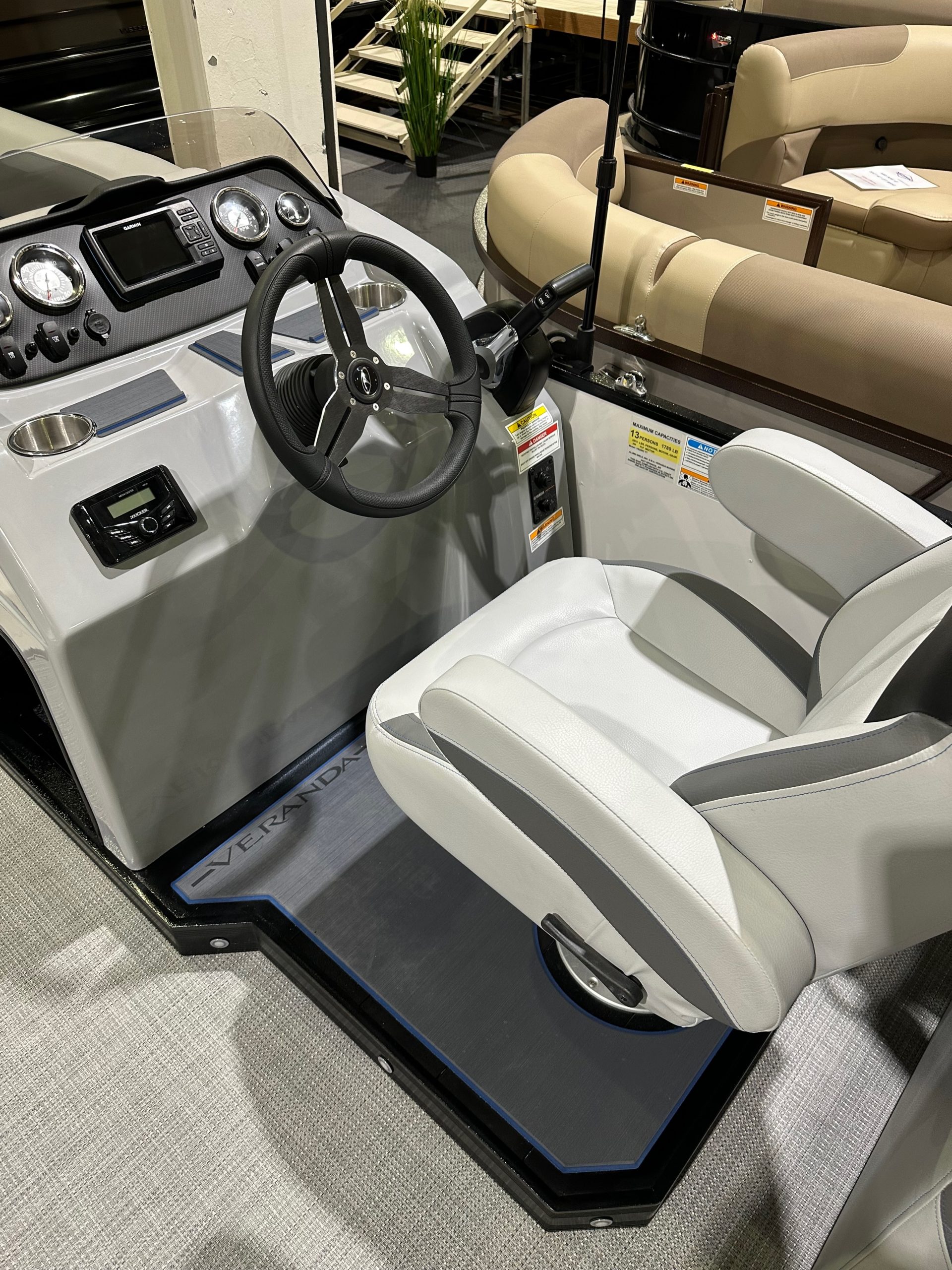 2026 Veranda VS22RC Tri-Toon