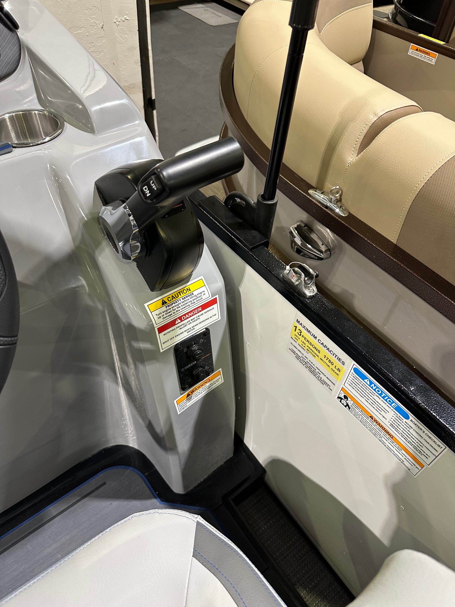 2026 Veranda VS22RC Tri-Toon