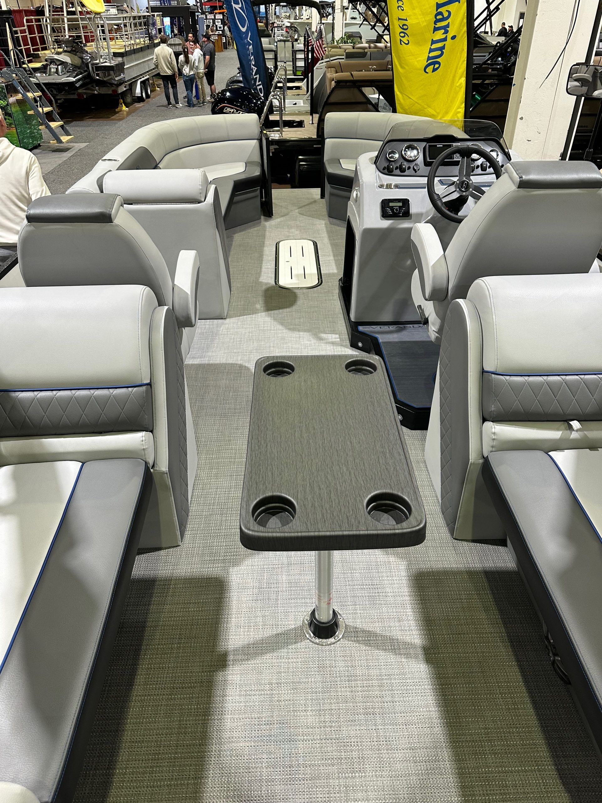 2026 Veranda VS22RC Tri-Toon