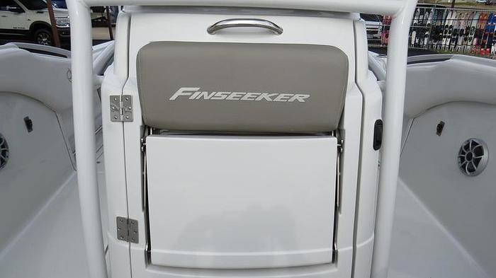 2024 Crownline Finseeker 230FS