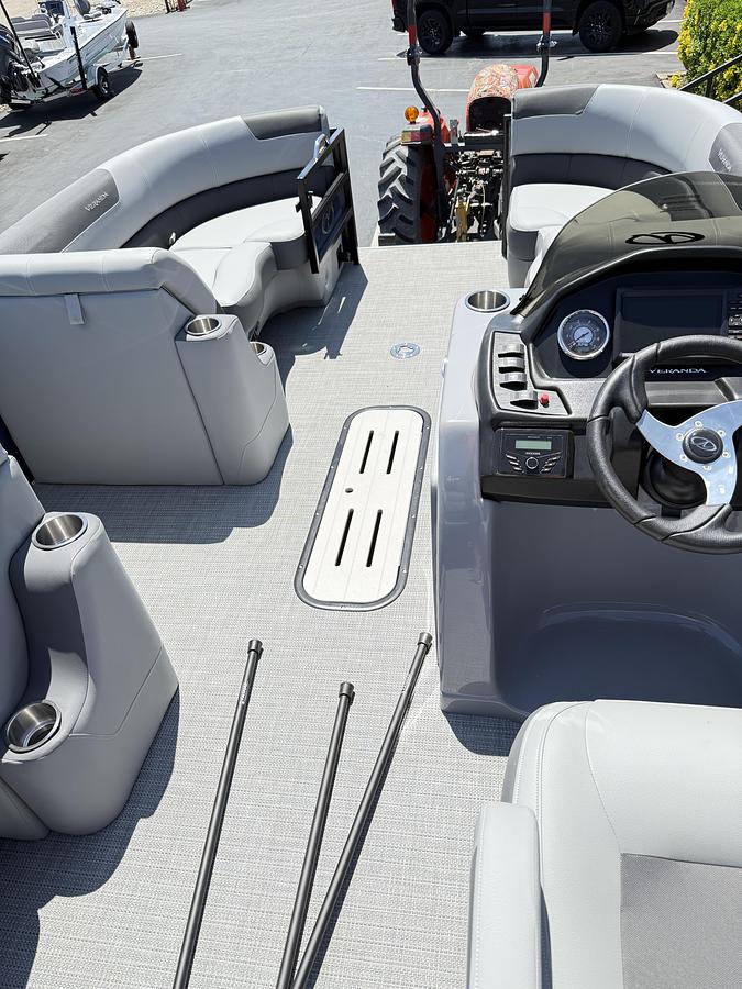 2025 Veranda VF22F2 Pontoon
