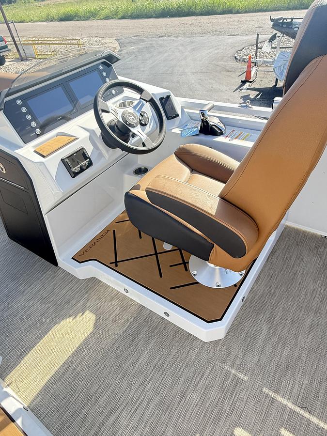 2025 Veranda VX25DCVL Pontoon