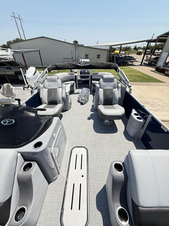 2026 Veranda VR 22 RC DELUXE Pontoon