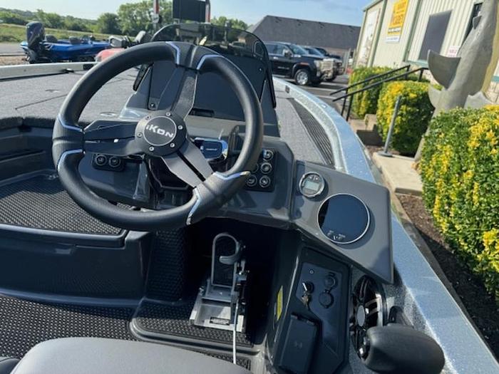 2025 iKon VLX21 Bass Boat