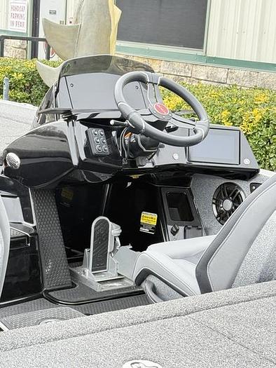 2024 IKON VLX21 Bass