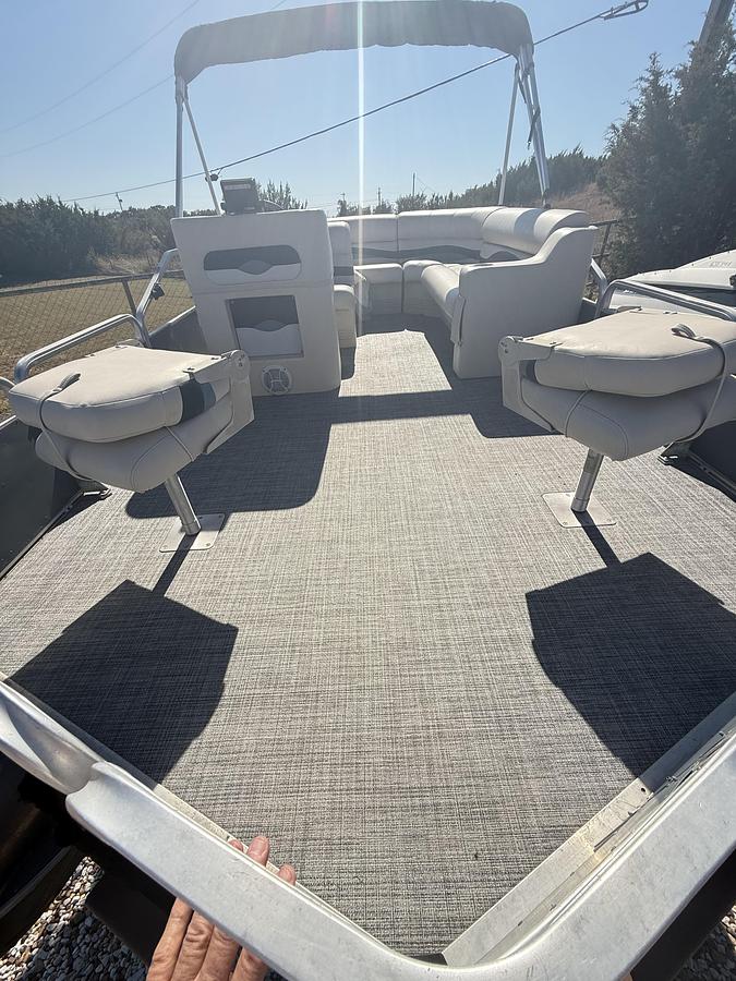 1989 TRACKER/TAHOE Bass Buggy