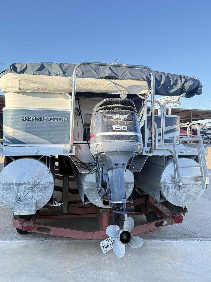2008 BENNINGTON 2250 RL Pontoon