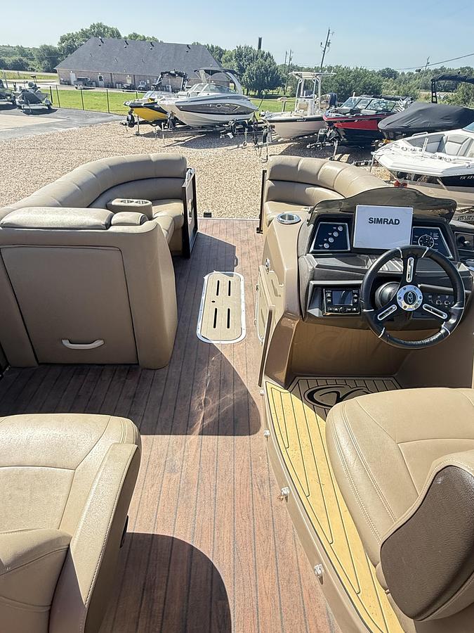 2019 Veranda VX25RC Pontoon