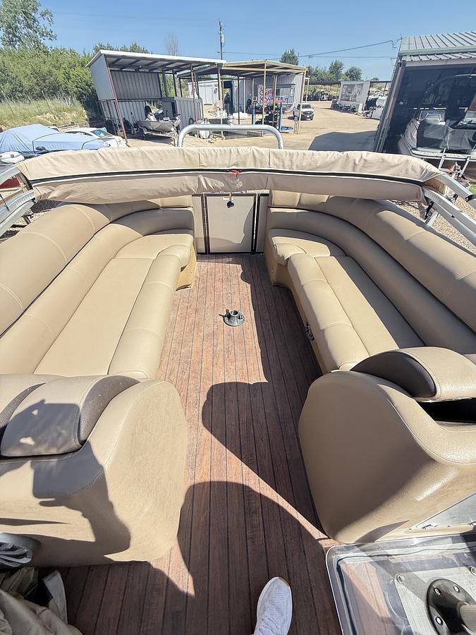 2019 Veranda VX25RC Pontoon
