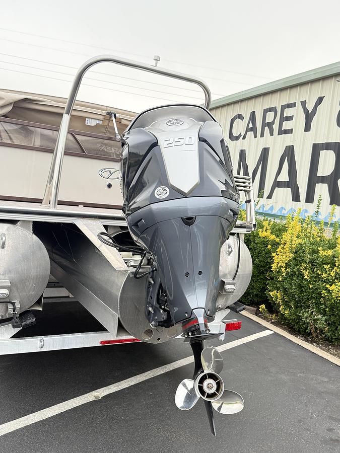 2023 Veranda VTX25VLC Pontoon