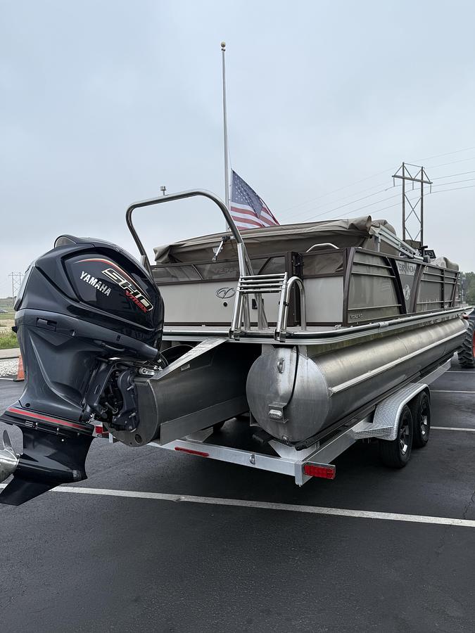 2023 Veranda VTX25VLC Pontoon