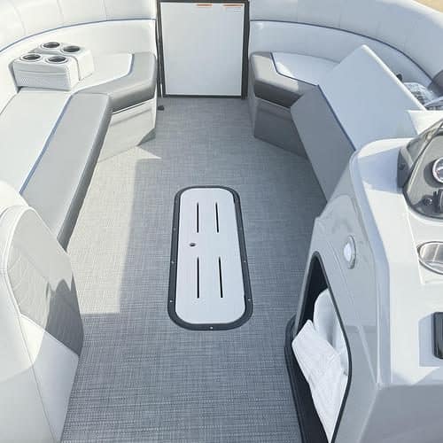 2025 Veranda VS22RC Tri-Toon