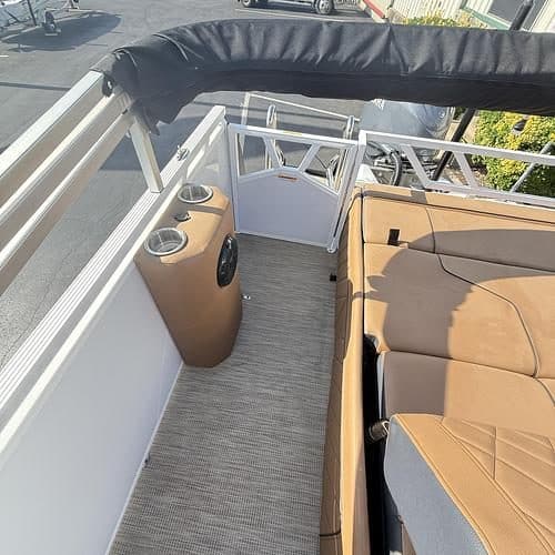 2025 Veranda VX25DCVL Pontoon