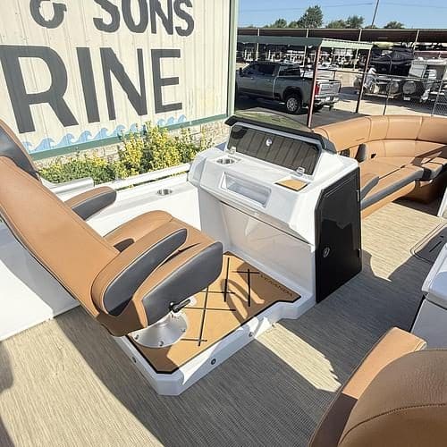 2025 Veranda VX25DCVL Pontoon