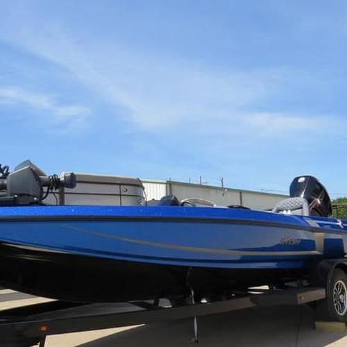 2025 IKON VLX21 Bass Boat