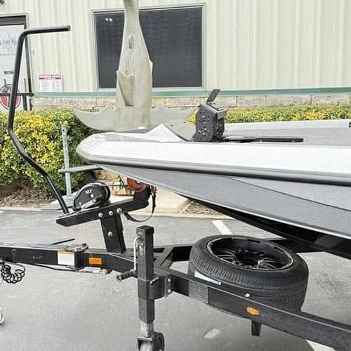 2024 IKON VLX21 Bass