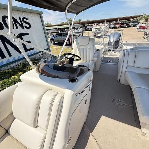 2013 BENNINGTON 2550 QBR Pontoon