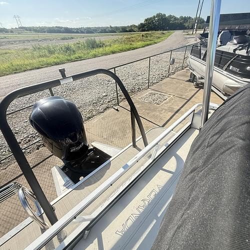 2021 Veranda VP22VLC Pontoon