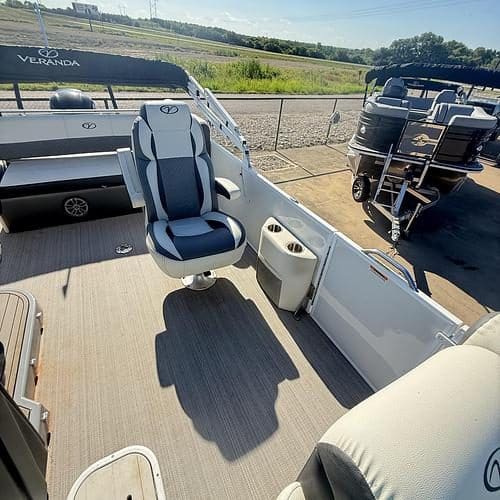 2021 Veranda VP22VLC Pontoon
