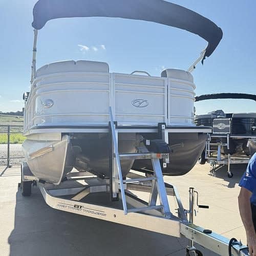 2021 Veranda VP22VLC Pontoon