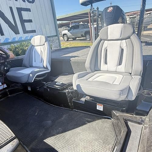 2023 IKON LX 21 CONSIGNMENT