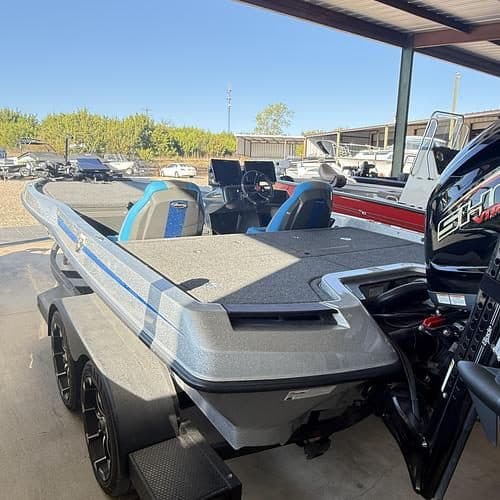 2024 IKON LX 21 (CONSIGNMENT)