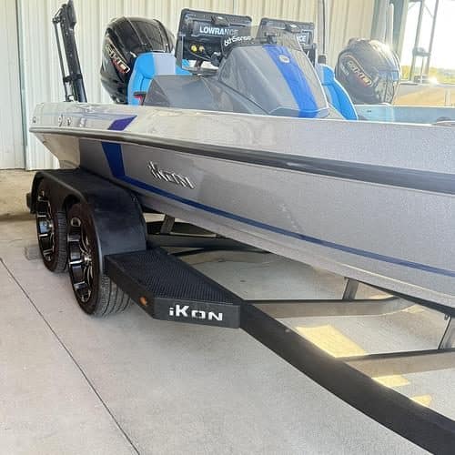 2024 IKON LX 21 (CONSIGNMENT)