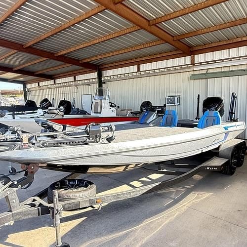 2024 IKON LX 21 (CONSIGNMENT)