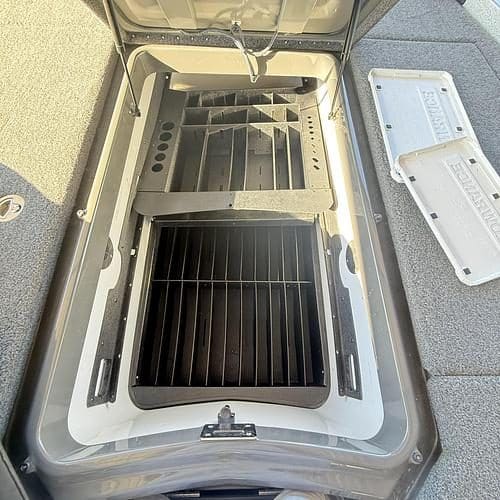 2024 IKON LX 21 (CONSIGNMENT)