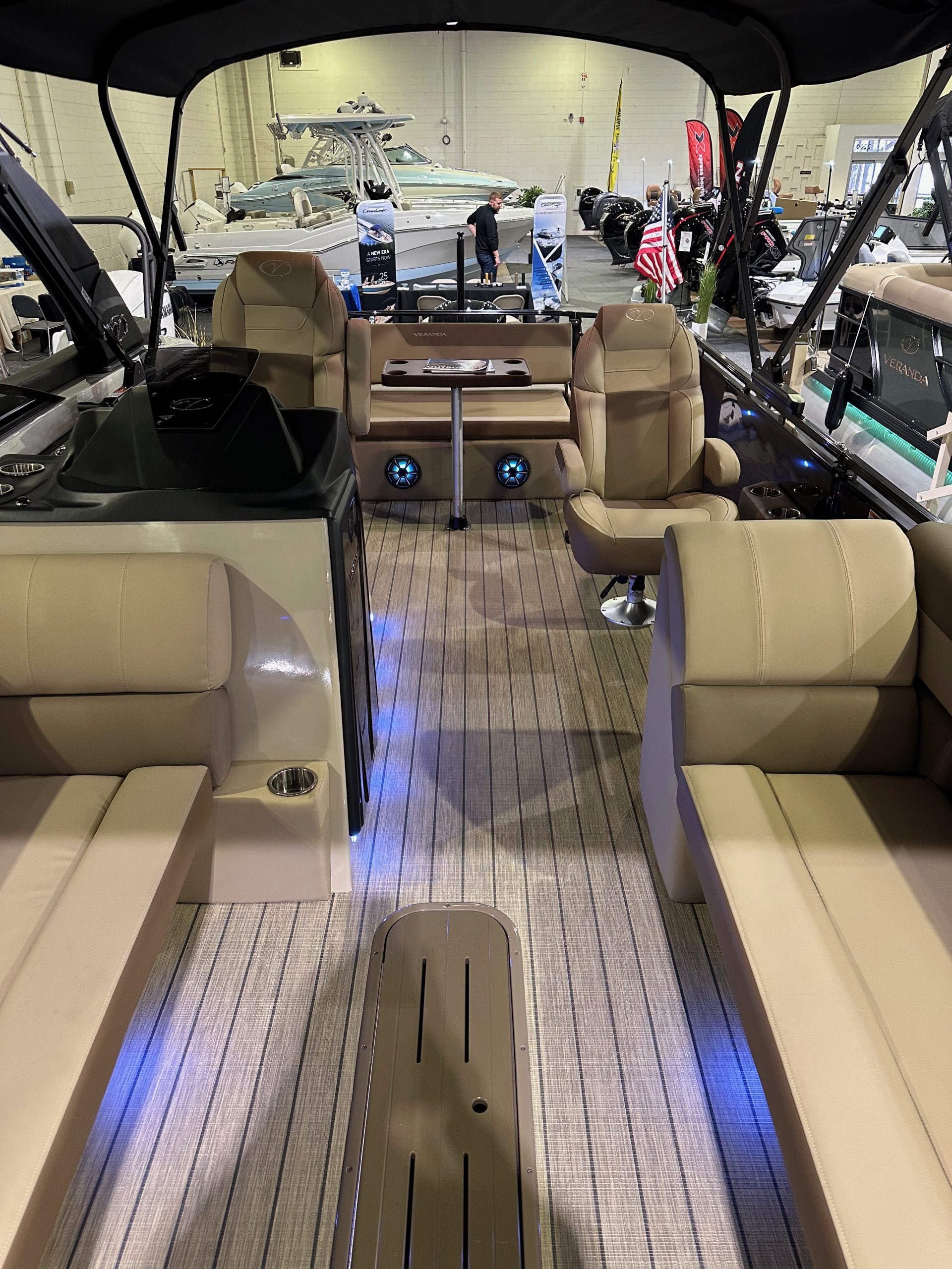 NEW Veranda VR265VLI