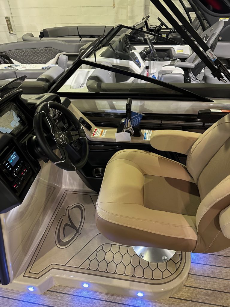 NEW Veranda VR265VLI