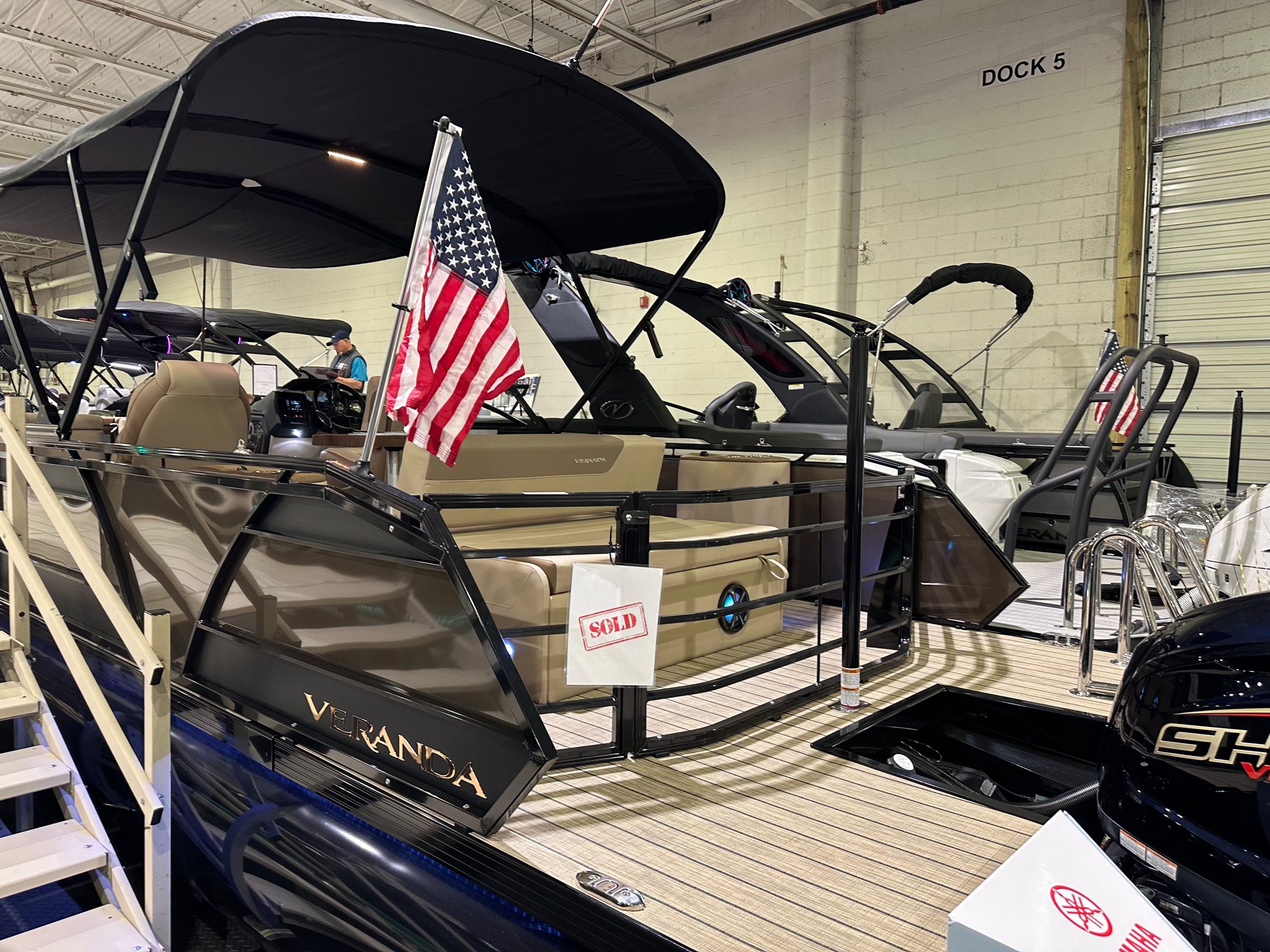 NEW Veranda VR265VLI