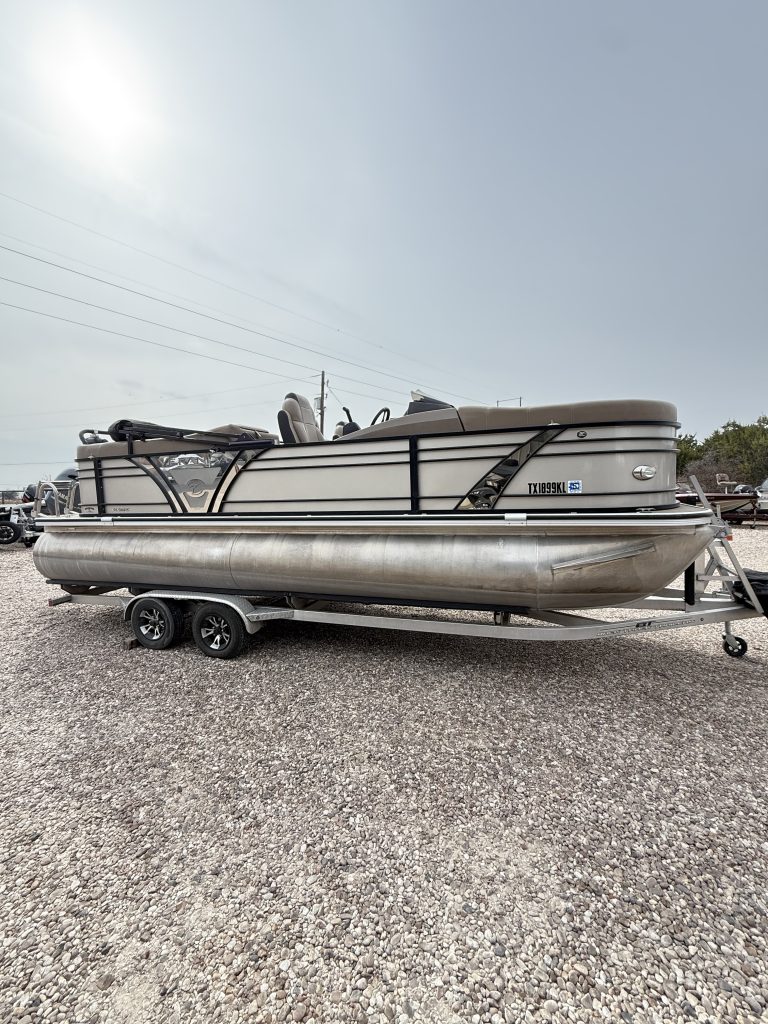 2021 VERANDA VTX 22 RC Pontoon