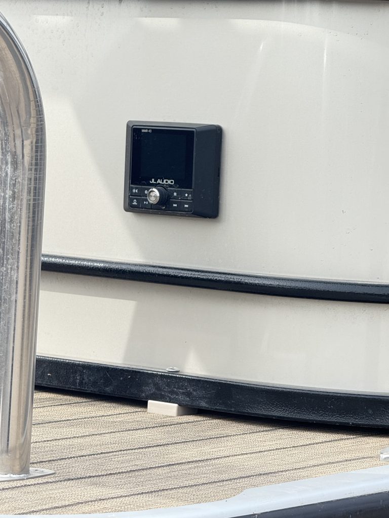 2021 VERANDA VTX 22 RC Pontoon