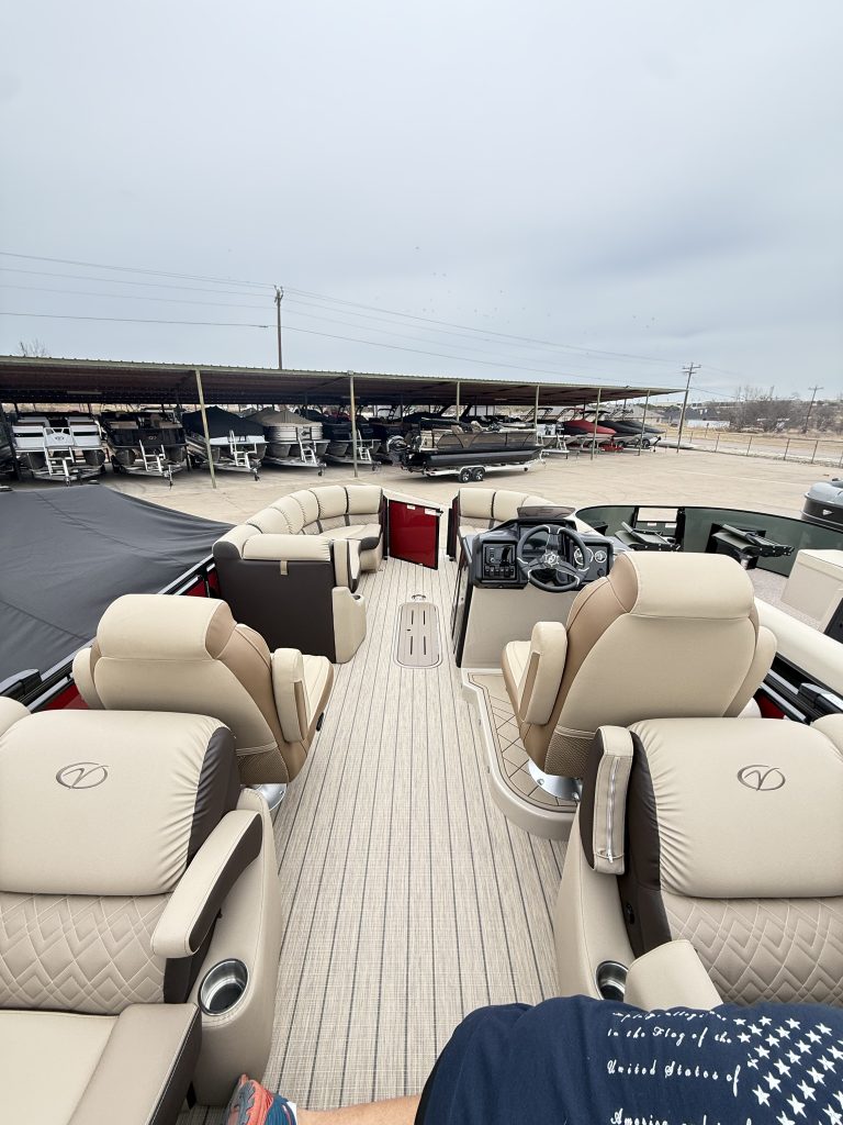 NEW 2026 Veranda VR235RCP Pontoon