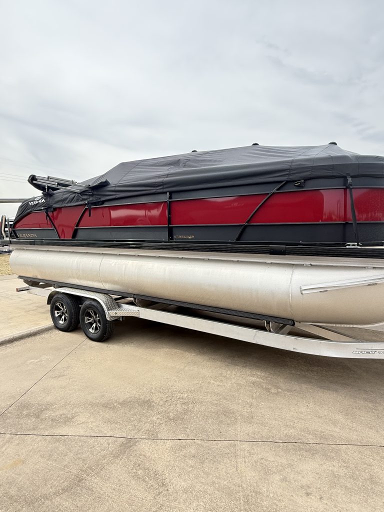 NEW 2026 Veranda VR235RCP Pontoon