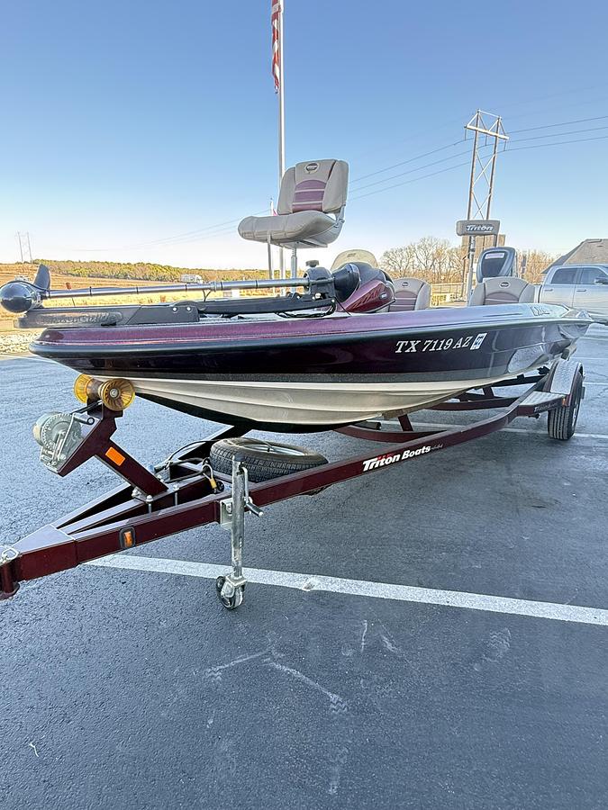 2009 TRITON 18 X 3 PRO