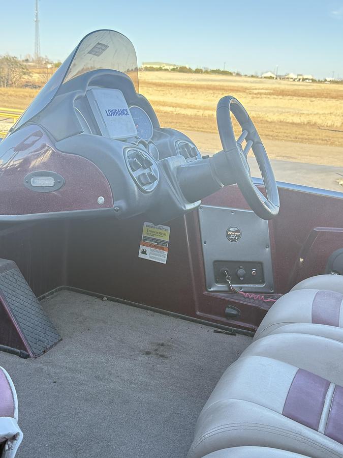 2009 TRITON 18 X 3 PRO