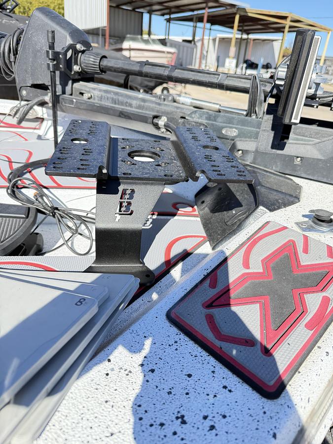 2022 Xpress X-21 PRO BASS